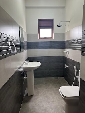 Double Room | Desk, laptop workspace, free WiFi