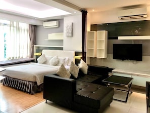 1 habitación, acceso a internet y ropa de cama