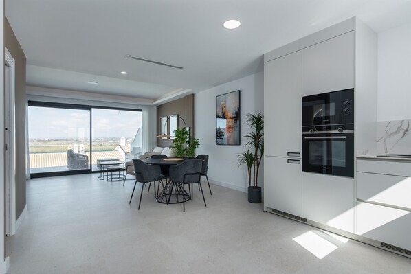 Fridge, microwave, oven, dishwasher
