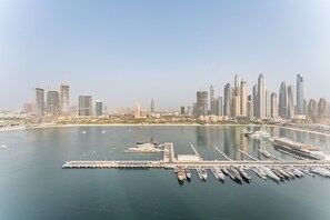 Marina - Beachfront Stay Near JBR, Palm & Marina, Palace Beach Residence 2 (Dubai)