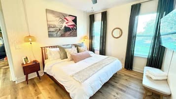 3 bedrooms, iron/ironing board, travel crib, WiFi