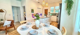 The Royal Cypress Suite, Near UF, Shands, Downtown