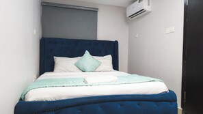 1 bedroom, WiFi, bed sheets