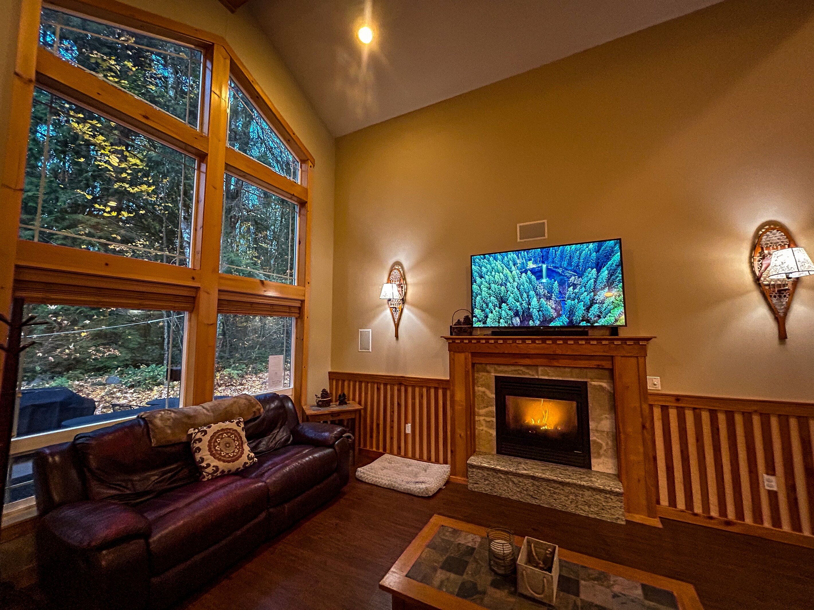 Smart TV, fireplace, DVD player, table football