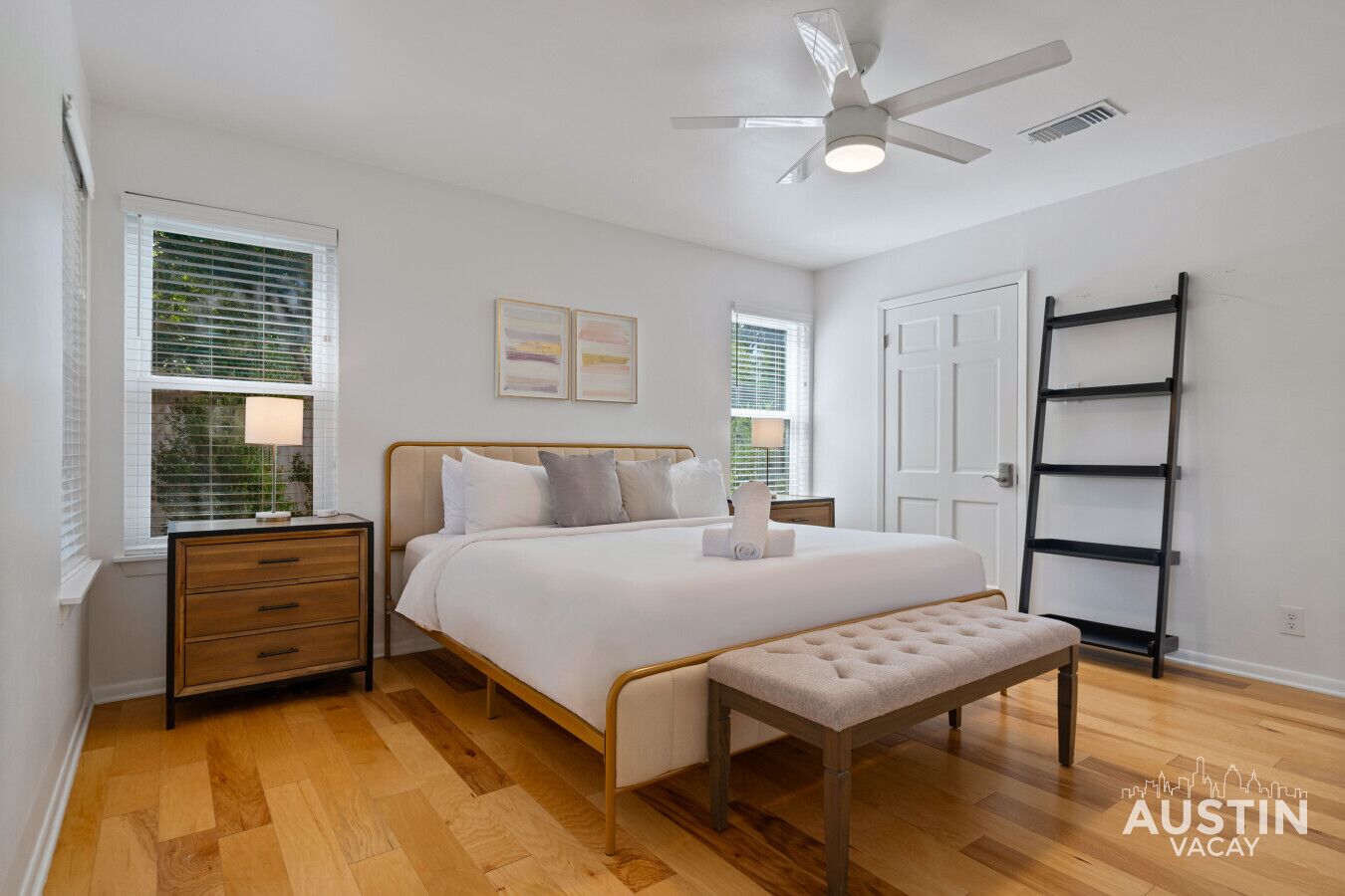 4 chambres, bureau, fer et planche à repasser, Wi-Fi gratuit