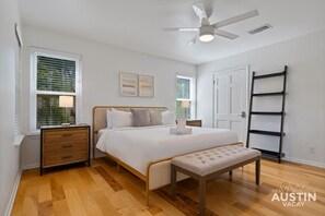 4 chambres, bureau, fer et planche à repasser, Wi-Fi gratuit