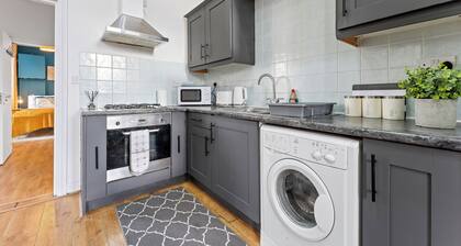 The Goldsmith 3 Bedroom Apartment - Birmingham Jewellery Quarter