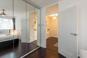 1 bedroom, iron/ironing board, Internet, bed sheets