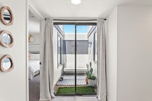 3 bedrooms, desk, iron/ironing board, travel cot