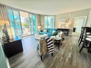 TV, offices - A Wave From it All (Destin)