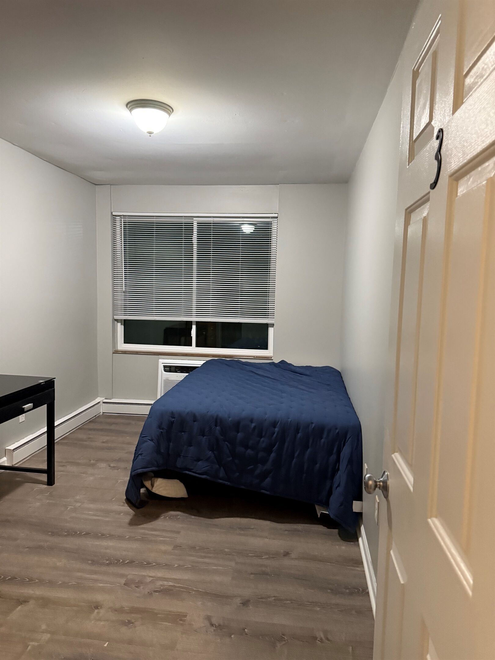 4 chambres, bureau, Wi-Fi gratuit, draps fournis