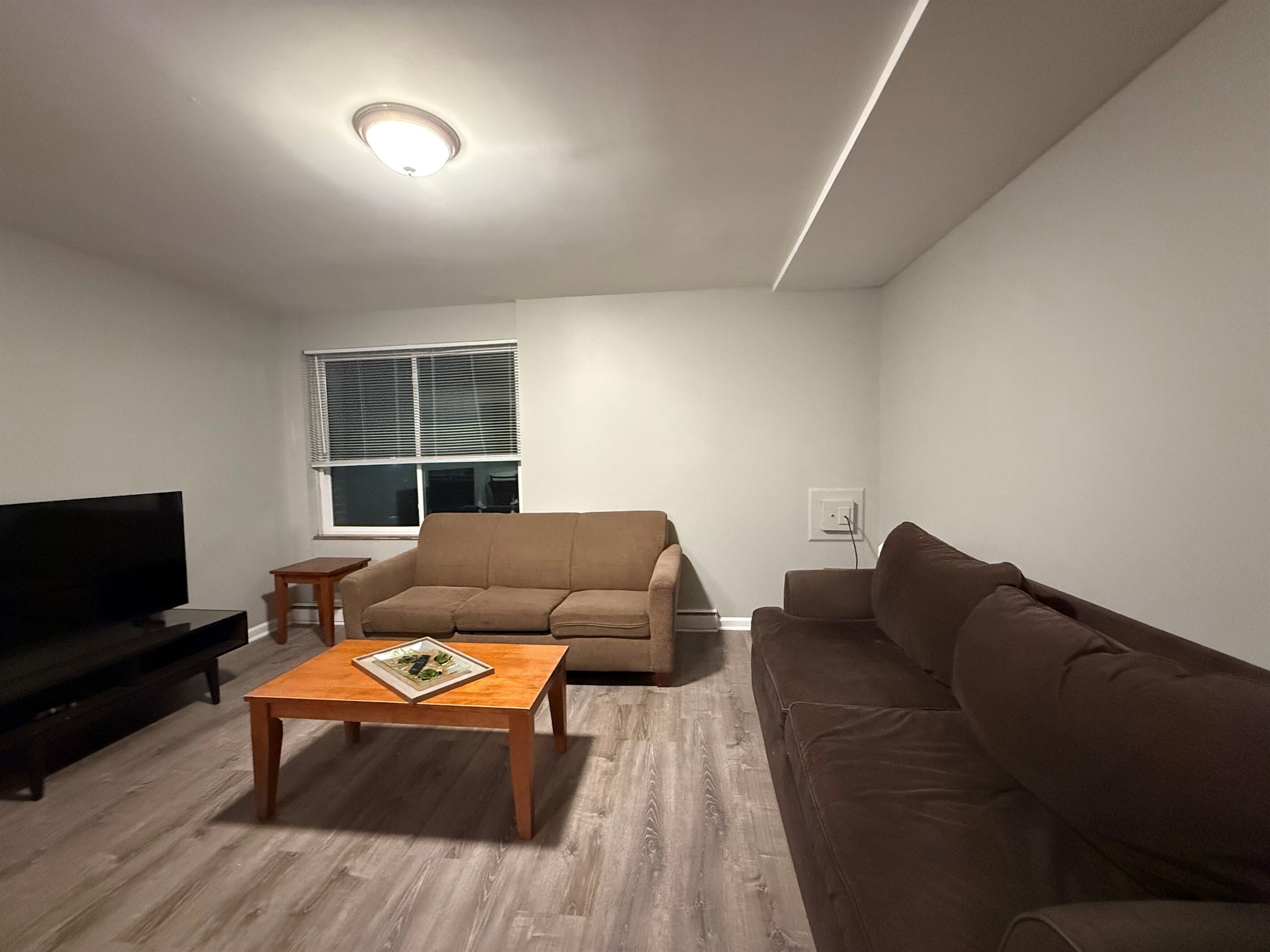 智能電視、書籍