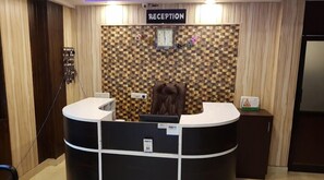 Reception - Hotel Bridge View (Kanpur)