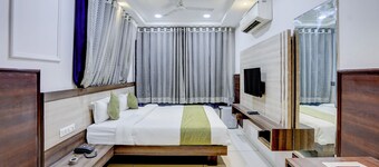 The Byke Express - Pishori inn