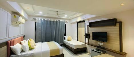 Quarto superior | Wi-Fi de cortesia, roupa de cama