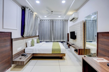 Deluxe Room | Free WiFi