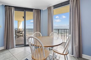 Condo Prestigio, 3 habitaciones, acceso a la alberca, vista a la playa | Servicio a la habitación