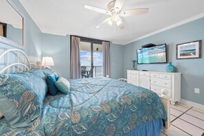 Condo Prestigio, 3 habitaciones, acceso a la alberca, vista a la playa | Decoración personalizada y muebles diferentes