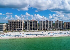 Reka bentuk bangunan