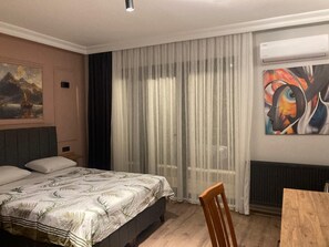 Suíte clássica | Wi-Fi de cortesia, roupa de cama, acesso para cadeiras de rodas