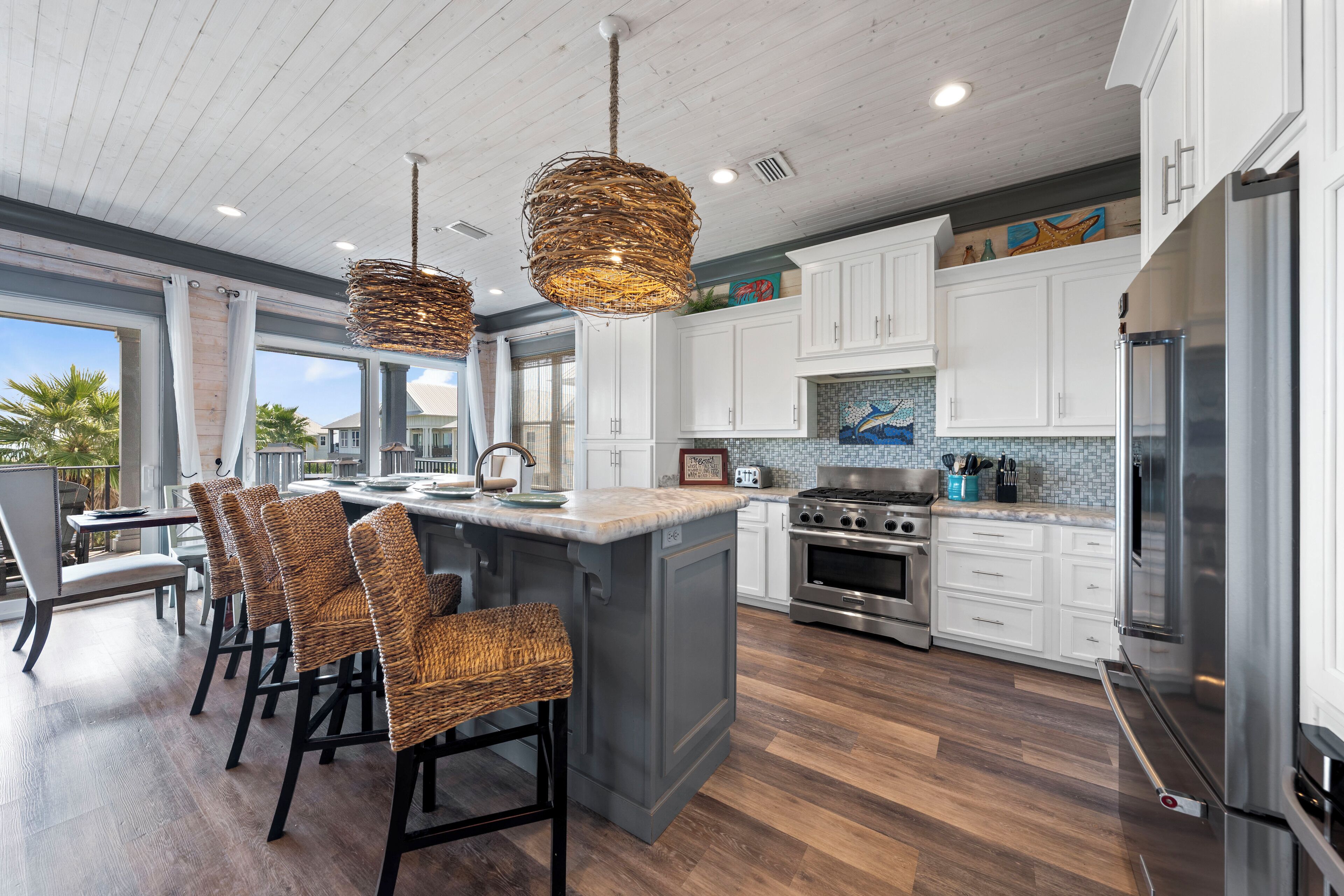 Signature House, Multiple Beds, Balcony, Pool View | Private kitchen | Fridge, microwave, oven, stovetop