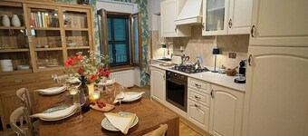 Charming boutique apartment in the heart of Umbrian wine country.