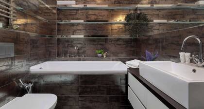Stylish Apartment in Krakow | Parking and Air Conditioning