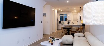 Modern Designer Stay Bright Chic Spacious