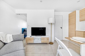 Fernseher