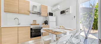 Holiday Home Domaine Julaya Between Castles and Beach