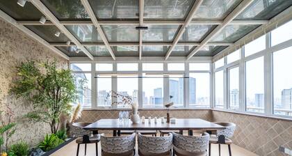 Book and Bed-Lujiabang