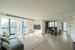 Senior Apartment, 3 Bedrooms, Kitchen