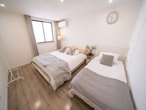 Appartement Sénior, 5 chambres, vue ville | Chambres insonorisées, Wi-Fi gratuit, draps fournis