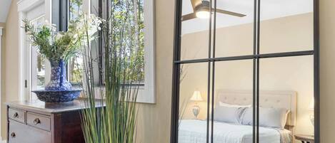 4 bedrooms, WiFi, bed sheets