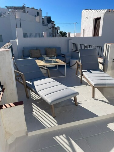 Charming Frigiliana one Bedroom Home Sunny Roof Terrace