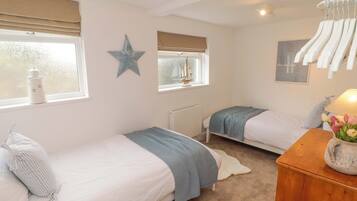 2 bedrooms, individually decorated, individually furnished, free WiFi