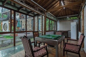Property amenity - Anji Double Fish Hall Hot Spring Resort B&B (Longwangshan Canyon Drift Shop) (Anji)