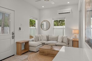 Smart TV, ping pong, offices