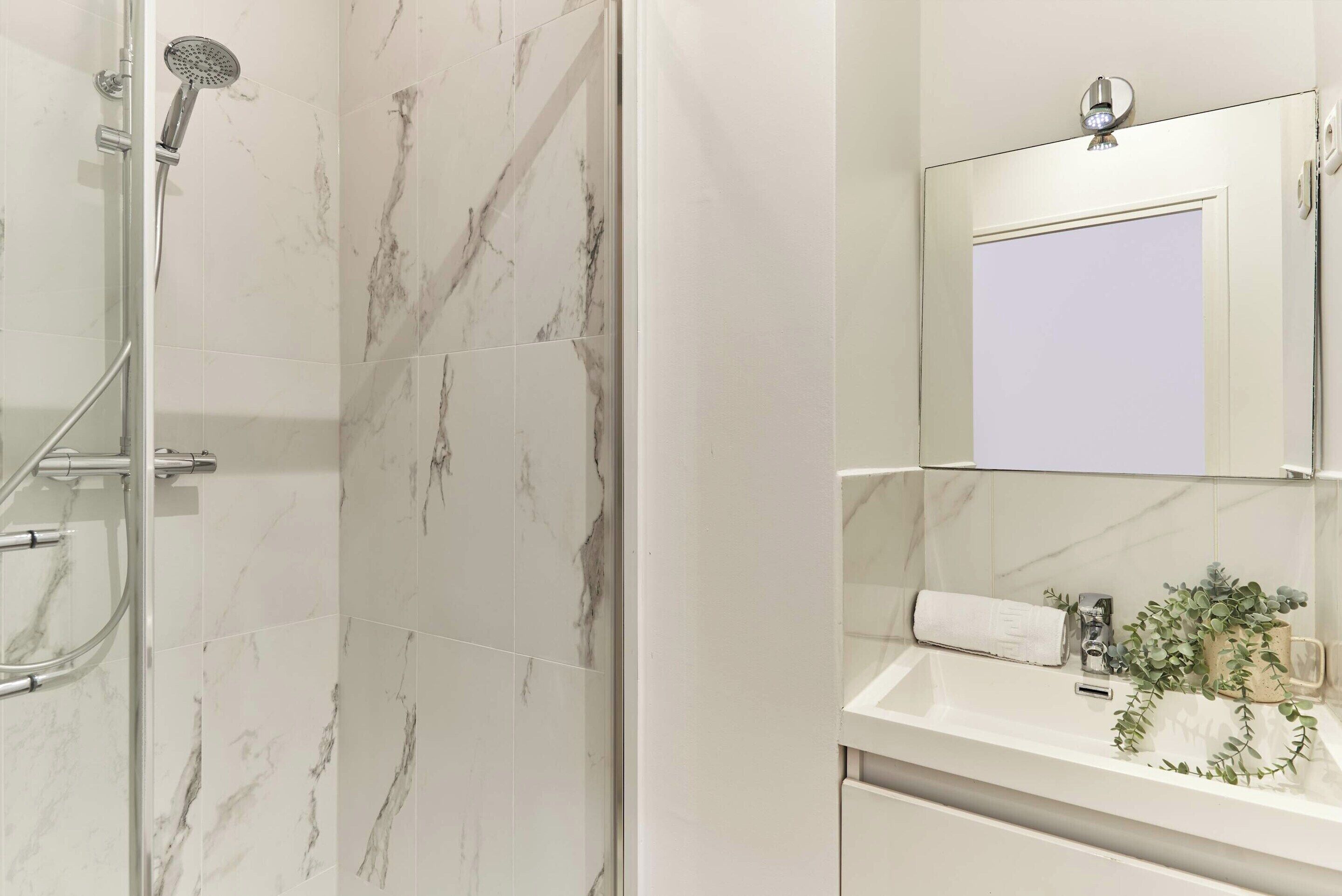 Apartment | Badezimmer | Haartrockner