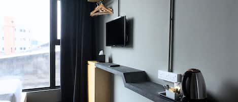 In-room safe, iron/ironing board, free WiFi