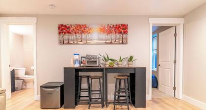 quiet 2-bedroom Woodinville