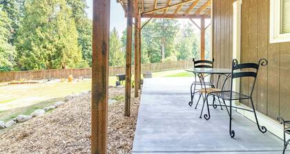 quiet 2-bedroom Woodinville