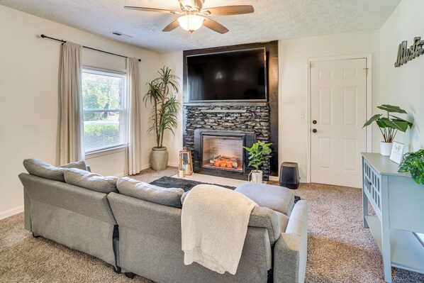 House (2 Bedrooms) | Front of property - 7 Mi to Broadway: Cozy, Quiet Whites Creek Retreat (Whites Creek)