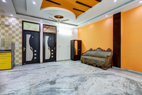 Hotel Sunshine By The Premium Villa