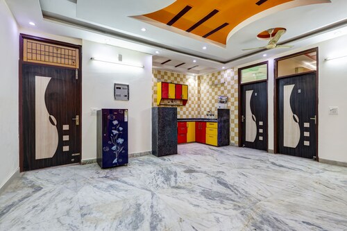 Hotel Sunshine By The Premium Villa