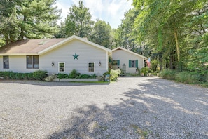 Apartment (1 Bedroom) | Interior - Unique & Artistic Retreat Near Rehoboth Beach! (Lewes)