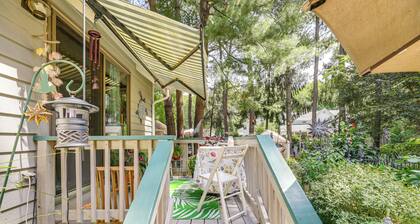 Unique & Artistic Retreat Near Rehoboth Beach!