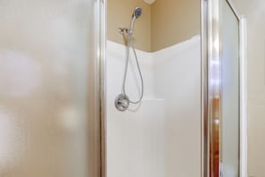 Interior - Unique & Artistic Retreat Near Rehoboth Beach! (Lewes)