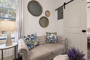 TV connectée, cheminée