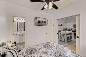 4 Schlafzimmer, Bügeleisen/Bügelbrett, kostenloses WLAN, Bettwäsche